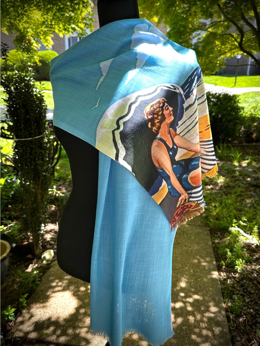 Oversized Gauzy Summer Wrap with Vintage Beach Scene Graphic Mother & Child